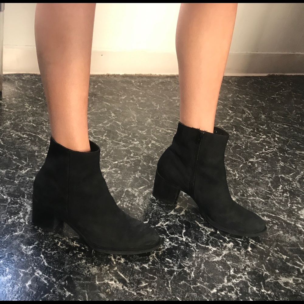 Leather boots - Picture 2 of 5
